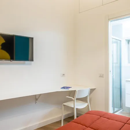 Lioy 25 By Napoliapartments 3* 나폴리