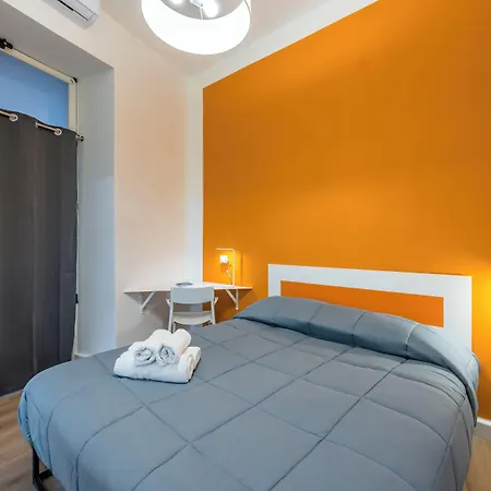 Lioy 25 By Napoliapartments 게스트하우스 나폴리
