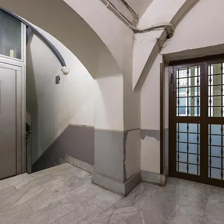 Pensión Lioy 25 By Napoliapartments *