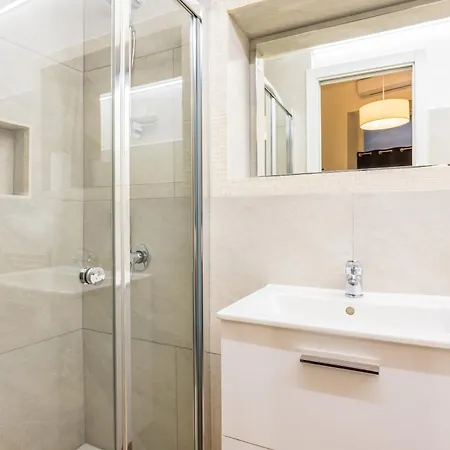 Lioy 25 By Napoliapartments Nápoles